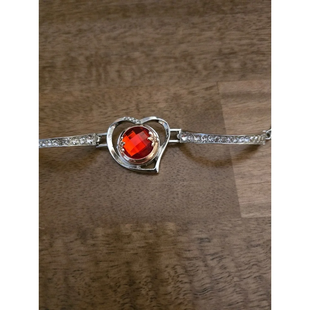 Lola Gems Interchangeable Snap Jewelry Set Necklace Bracelet 6‎ Charms & Pouch